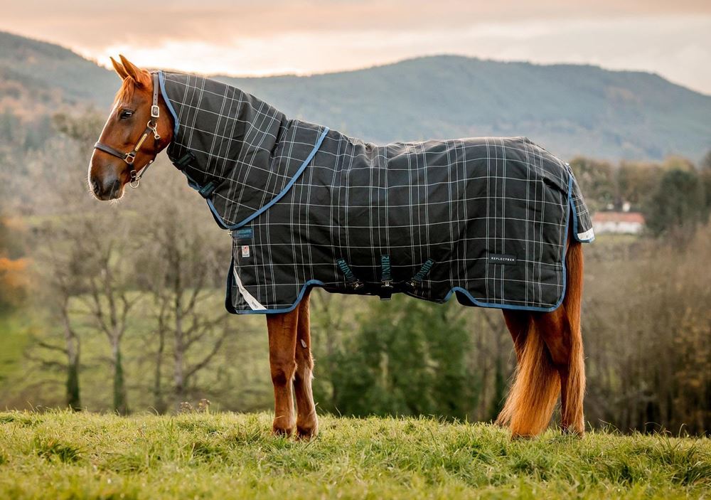 Horseware Rhino Reflectech Plus with Vari-Layer -250g Medium (Navy Reflective/Indigo)