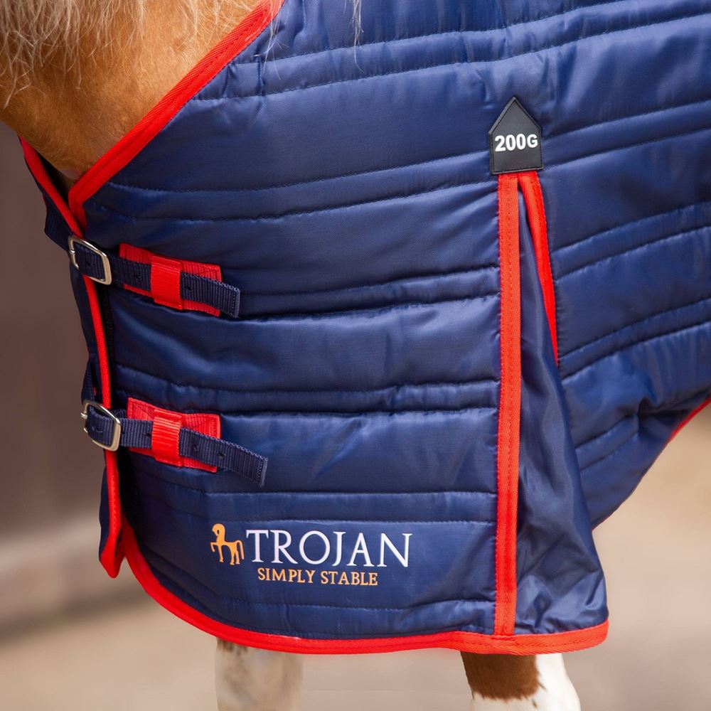 Gallop Trojan 200g Stable Rug (Navy/Red Bindings)