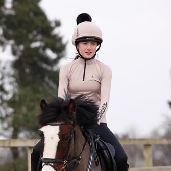 Shires Aubrion React Winter Base Layer - Young Rider (Sand)