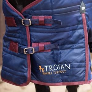 Gallop Trojan 50 Stable Rug (Navy/Burgundy)