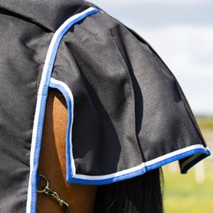 Hy Equestrian StormX Empra Extra 200g Turnout Rug with Detachable Neck (Black)