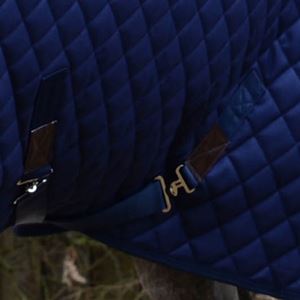 Weatherbeeta Comfitec Deluxe Diamond Quilt Standard Neck Stable Rug