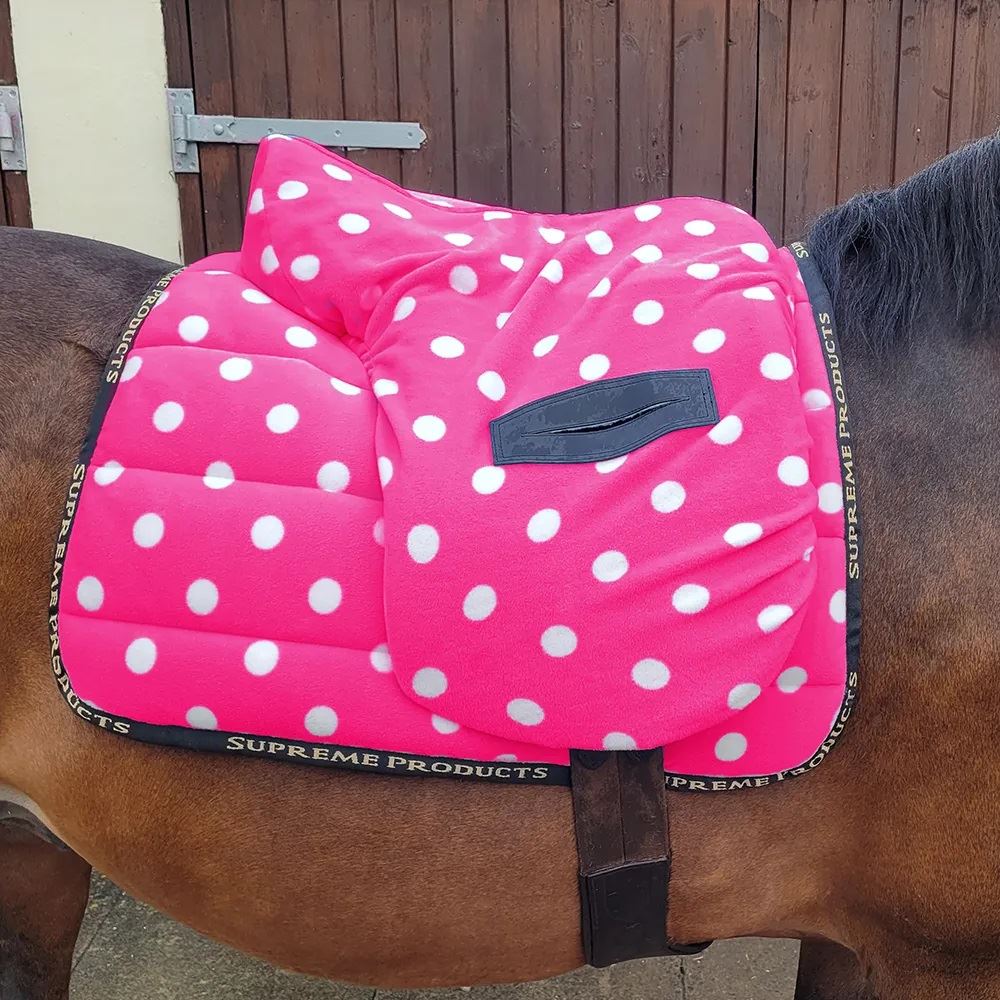 Supreme Products Ride on Dotty Fleece Saddle Cover (Paradise Pink)