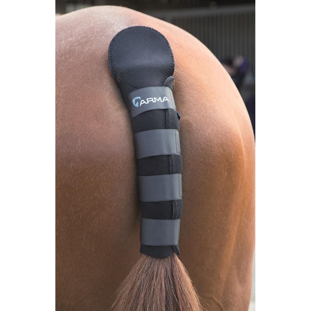 Shires Neoprene Tail Guard