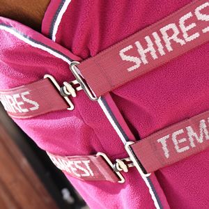 Shires Tempest Original Fleece Rug (Maroon)