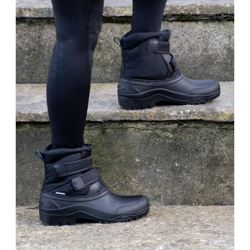 Hy Equestrian Winster Short Winter Boots (Black)