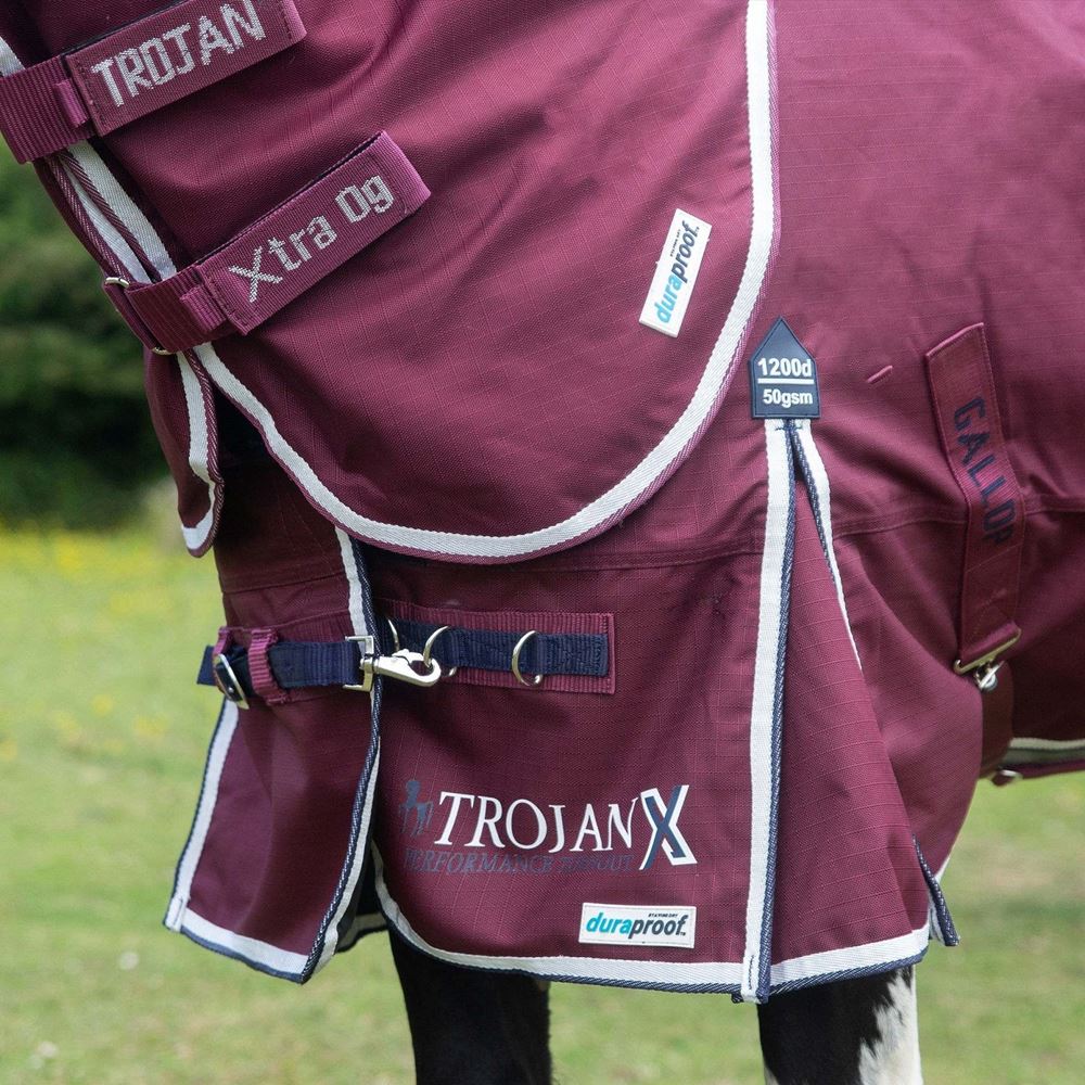Gallop Trojan Xtra DURAPROOF 50g Standard Neck Turnout Rug (Burgundy/White/Purple)