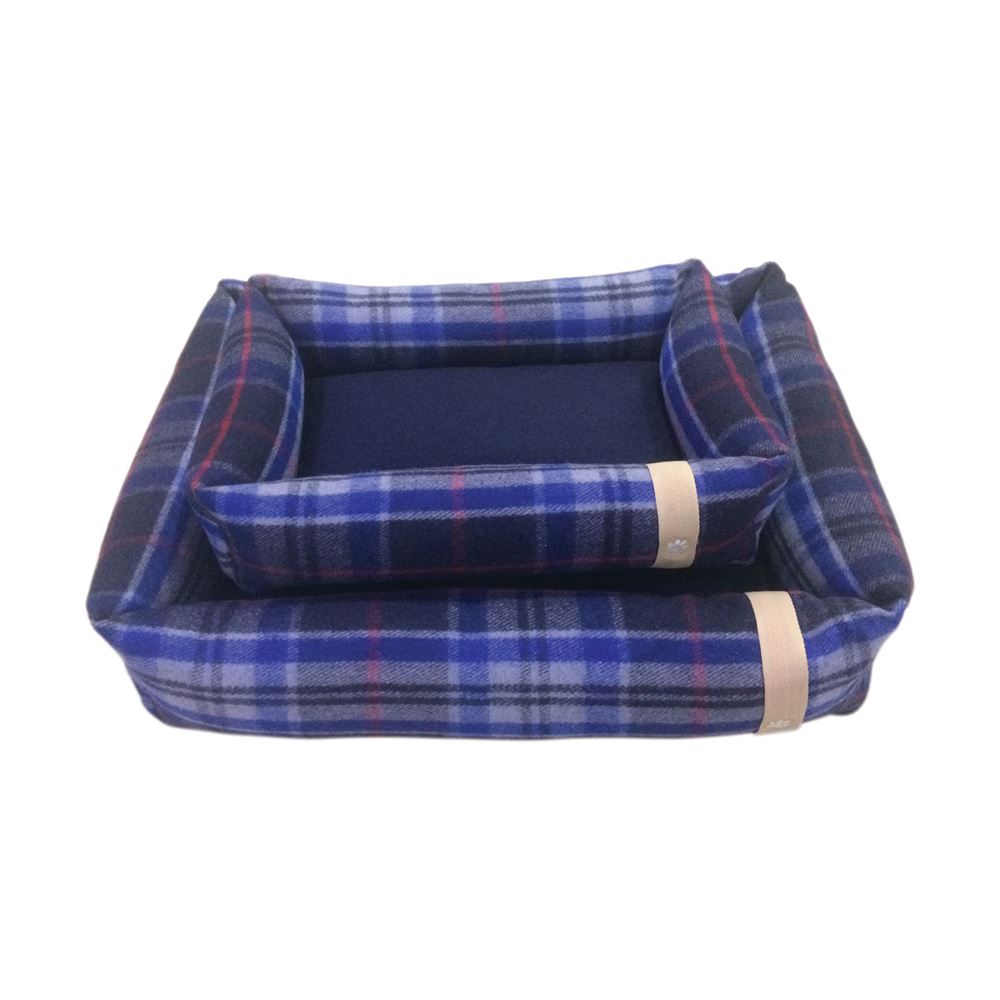 Companion Country Snuggle Dog Bed