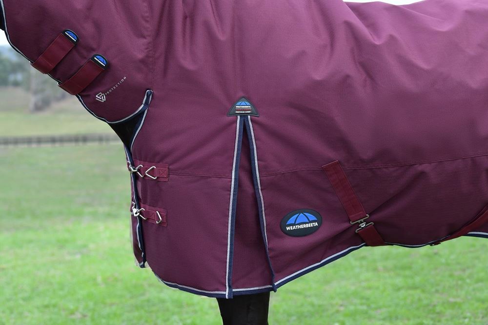 Weatherbeeta Comfitec Essential Turnout Combo - 50g (Burgundy/Navy)