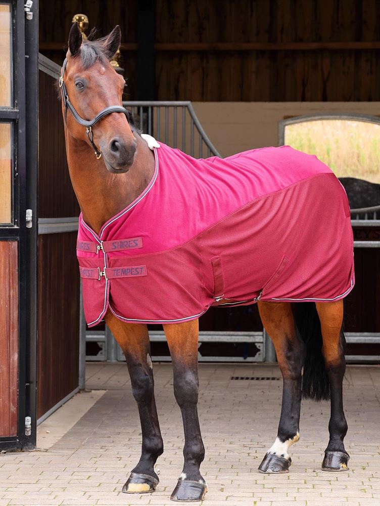 Shires Tempest Original Fleece/Mesh Cooler (Maroon)