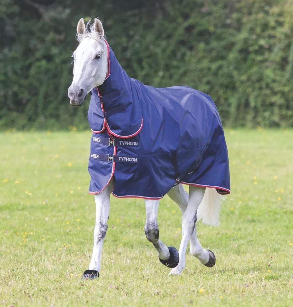 Shires Typhoon 100 Combo Turnout Rug (Navy)