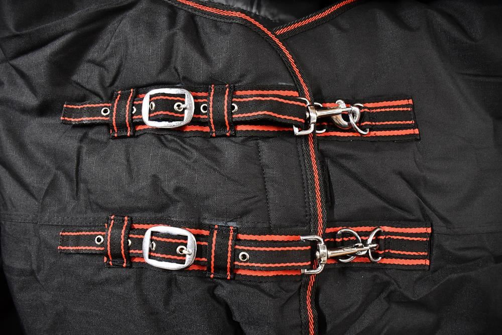 Rhinegold Thor Outdoor Rug - 350g (Black/Bound Red)