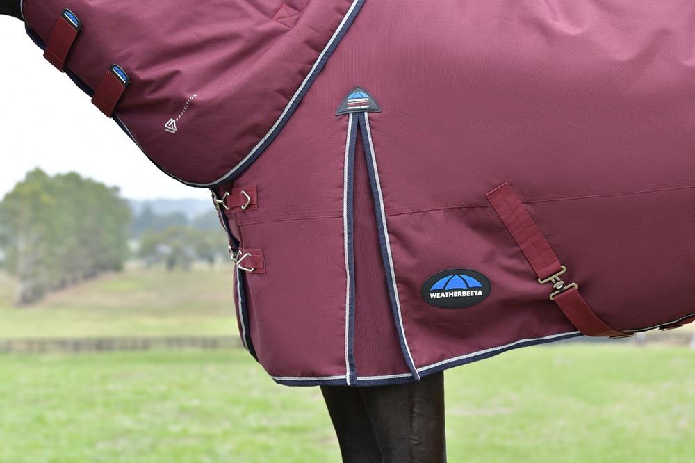 Weatherbeeta Comfitec Essential Turnout Detach-A-Neck - 220g (Burgundy/Navy)