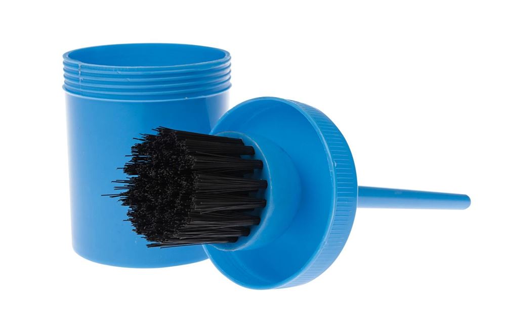 Roma Brights Hoof Oil Brush & Bottle