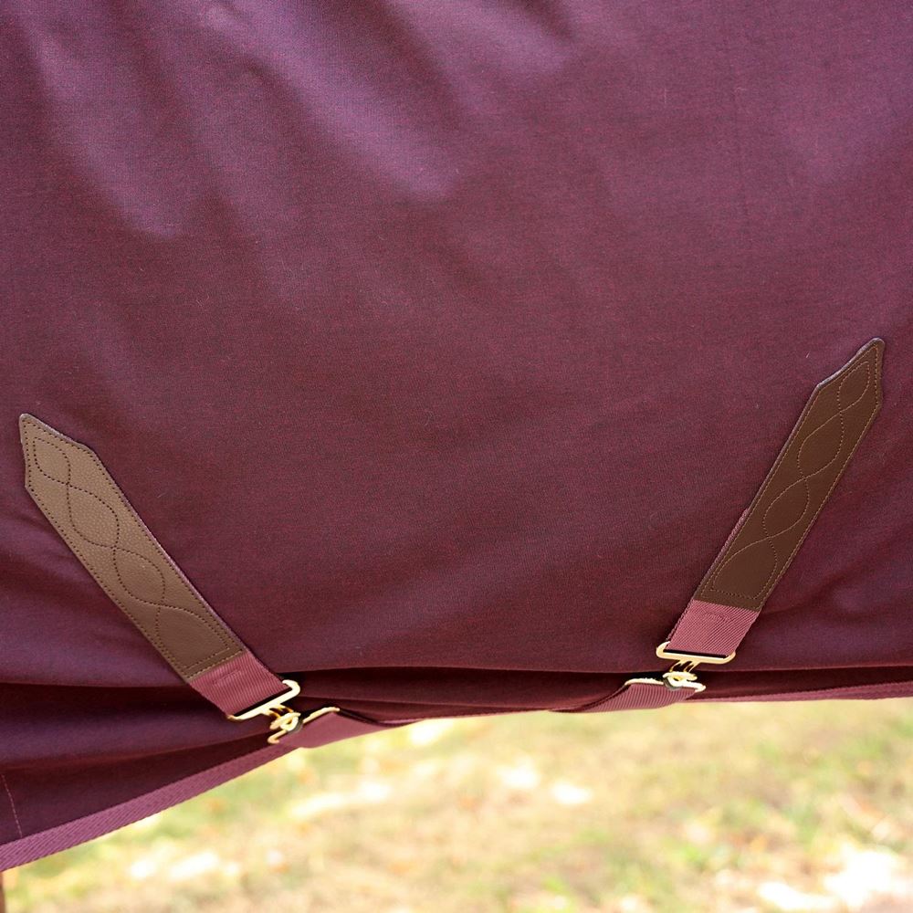 Shires Deluxe Stable Sheet (Black Cherry)