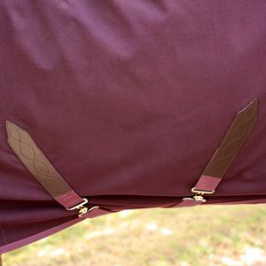 Shires Deluxe Stable Sheet (Black Cherry)
