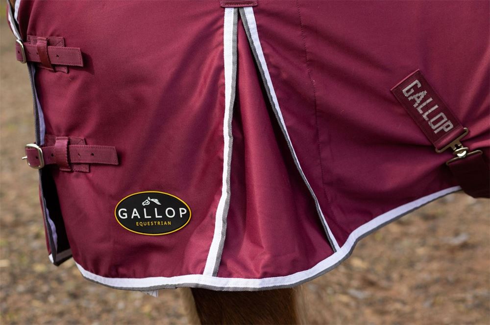 Gallop Summer Sheet (Burgundy)