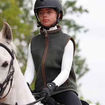 Shires Aubrion Core Fleece Gilet - Young Rider (Green)