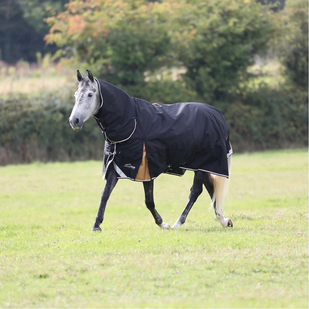 Shires Highlander Plus 200 Combo Turnout Rug (Black)
