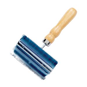 Lincoln Small Metal Curry Comb