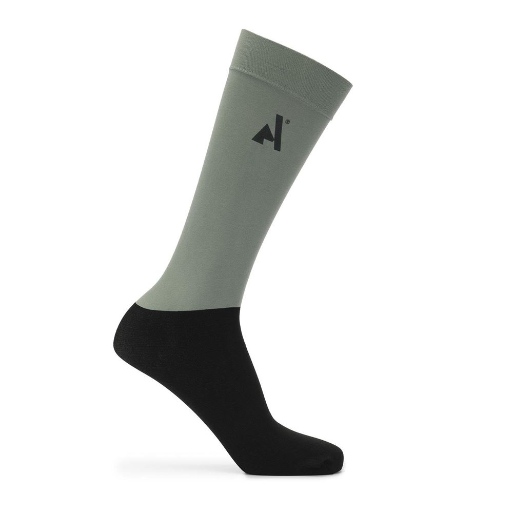 Shires Aubrion React Performance Socks - Young Rider (Sage)
