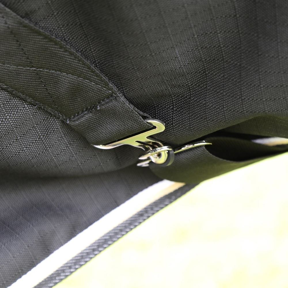 Shires Highlander Plus 200 Turnout Rug (Black)