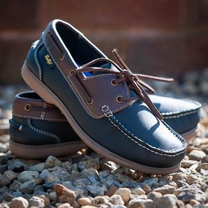 Gallop Deck Shoe (Navy)