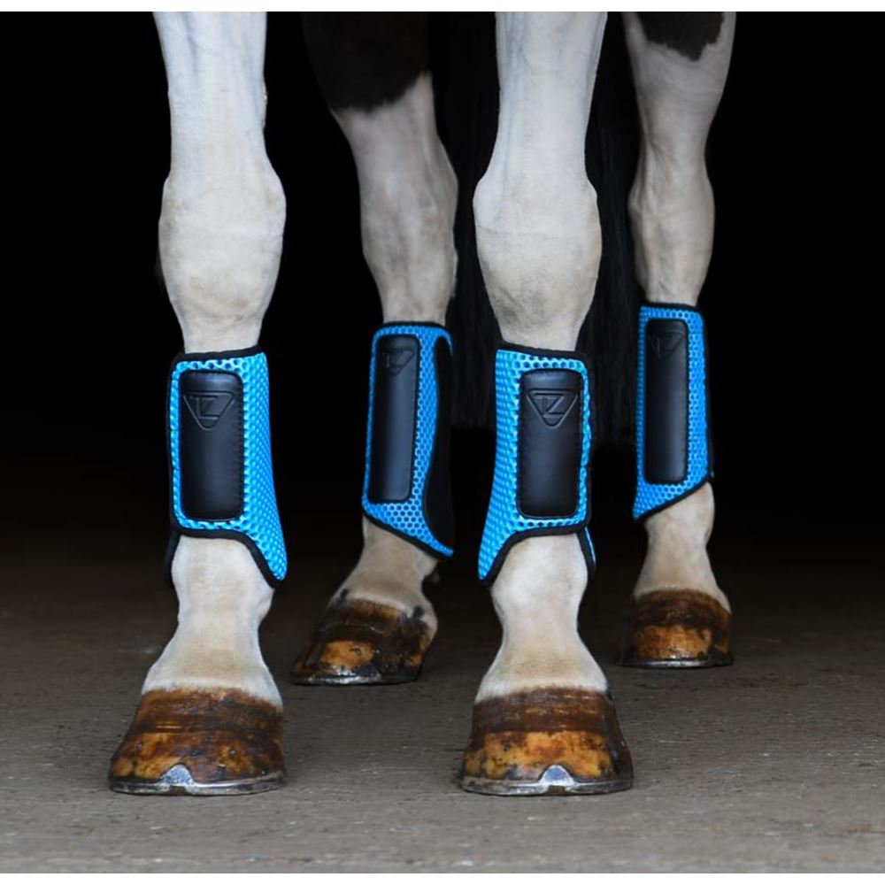 Equilibrium Tri-Zone Impact Sports Boots - Front