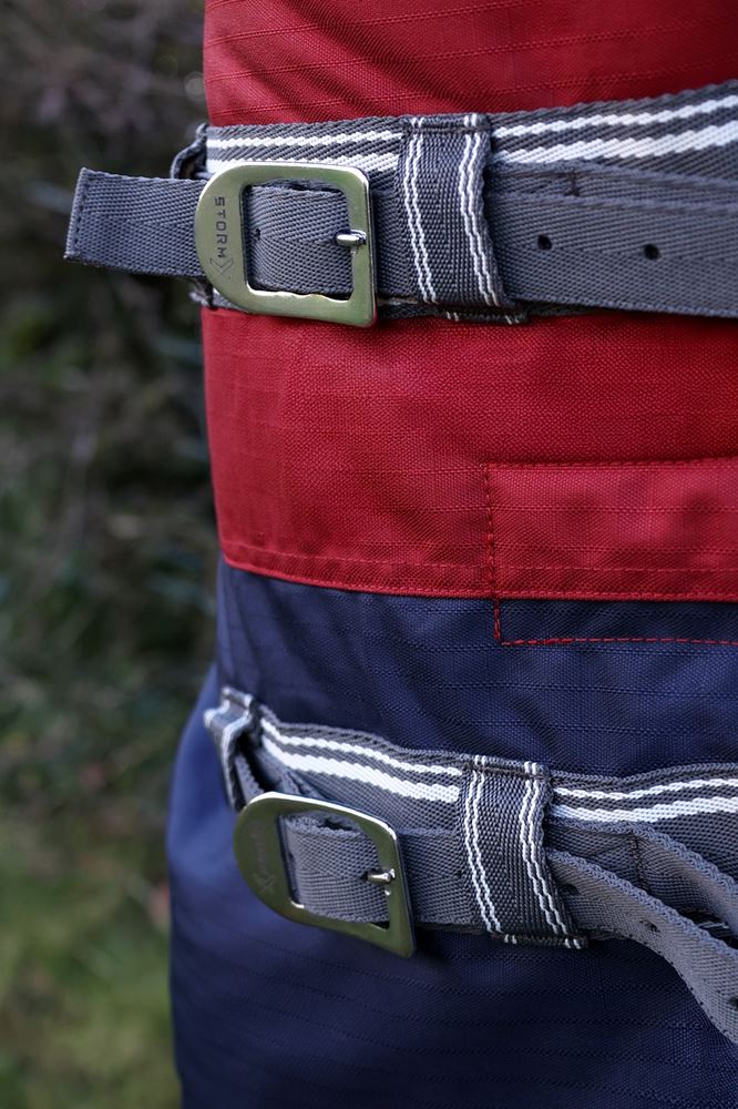 Hy Equestrian StormX Empra 200g Turnout Rug with Detachable Neck (Navy/Burgundy)