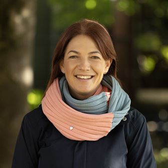 Hy Equestrian Synergy Luxury Snood (Aqua/Rose)