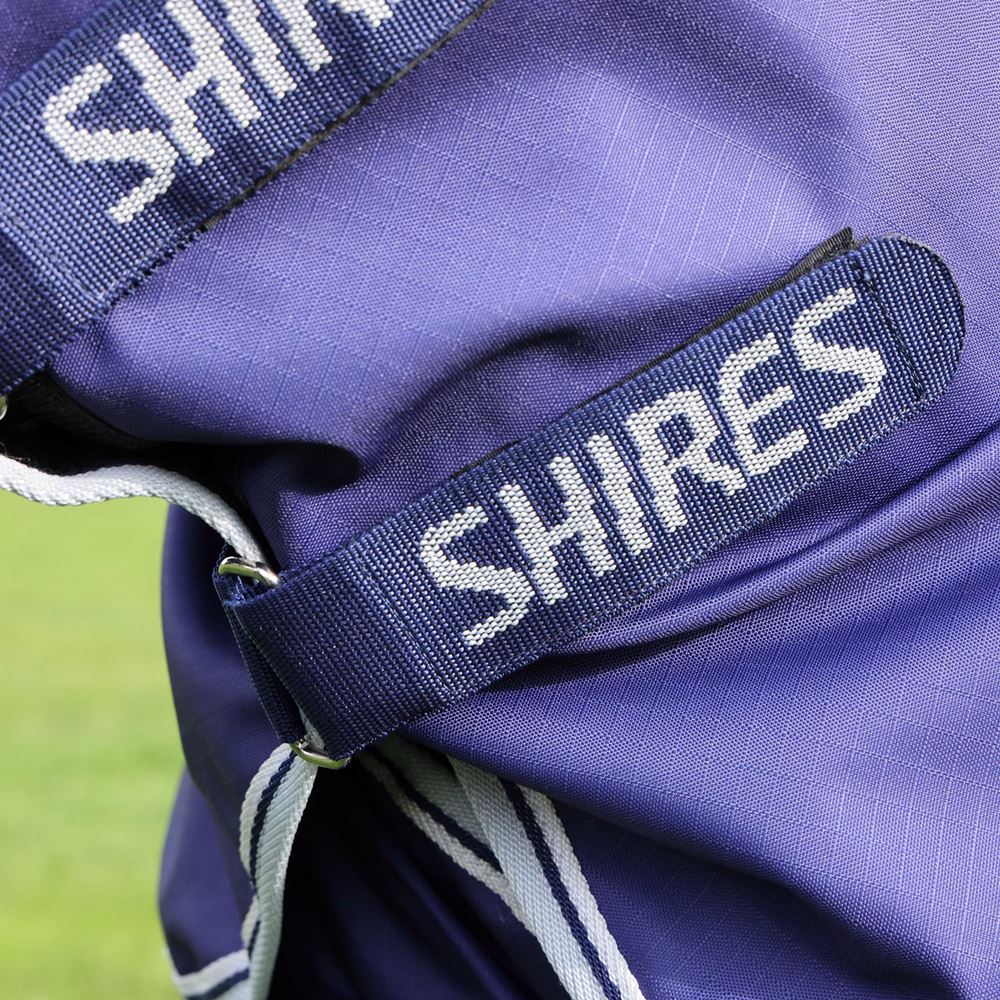 Shires Highlander Original Lite Turnout Rug & Neck Set (Navy)