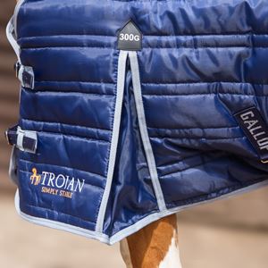 Gallop Trojan 300g Stable Rug (Navy/Grey Bindings)