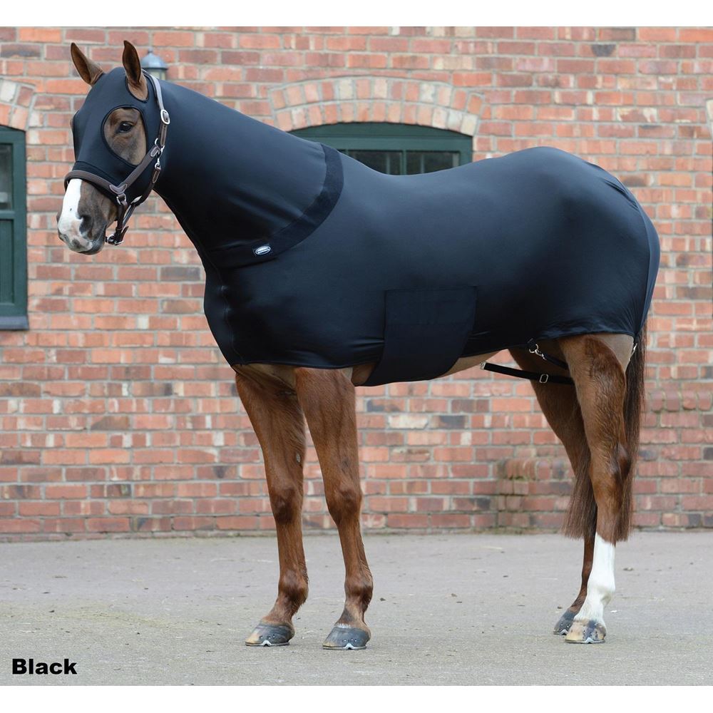 Weatherbeeta Stretch Rug with Belly Closure