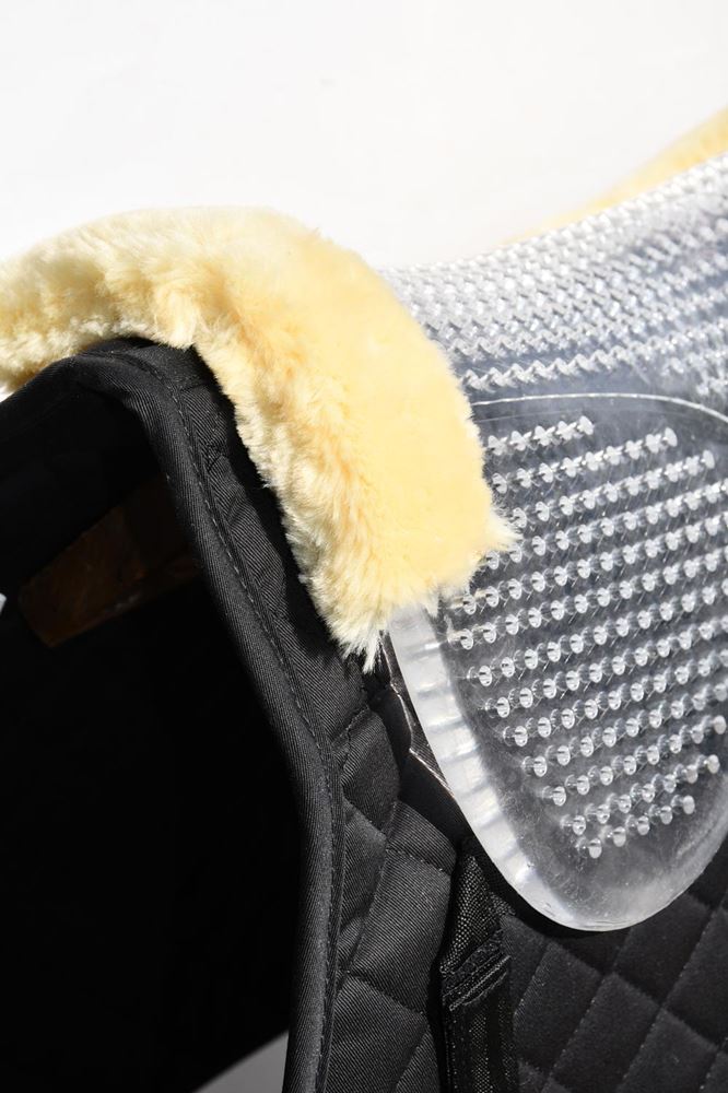 Rhinegold Luxe Trim Flexible Gel Saddle Pad