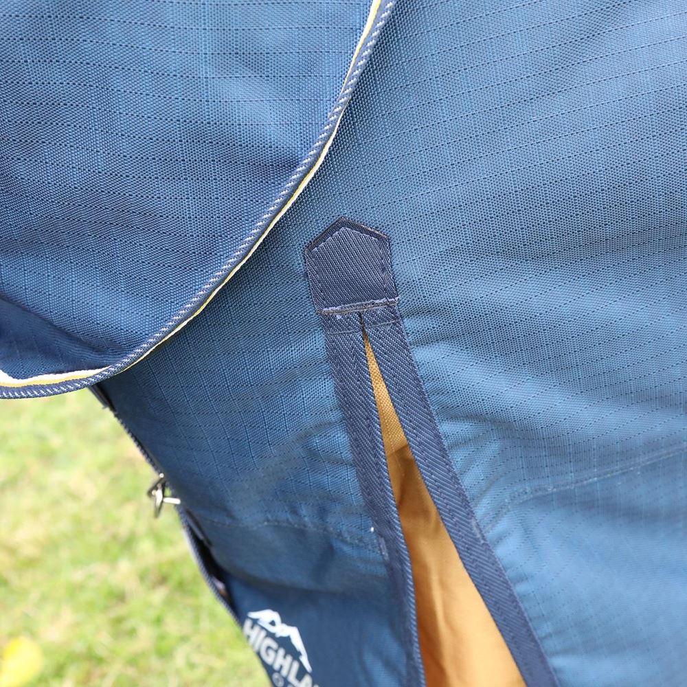 Shires Highlander Plus Lite Turnout Rug (Navy)