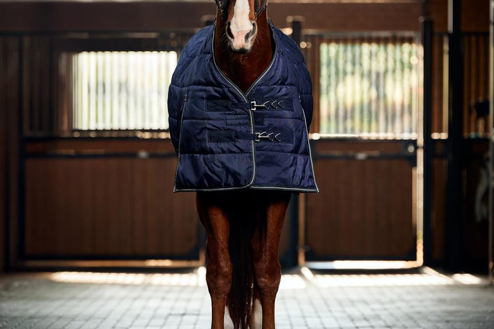 Weatherbeeta Comfitec PP Chanel Quilt Stable Detach-A-Neck - 220g (Navy/Charcoal)