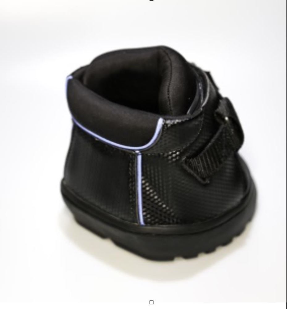 Easyboot Sneaker Hoof Boot 