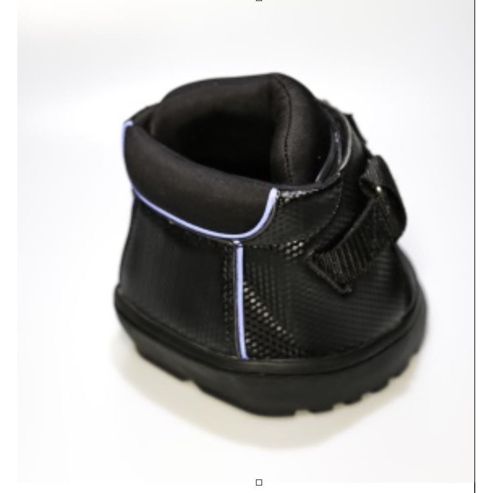 Easyboot Sneaker Hoof Boot 